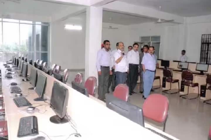Maa Vaishno Devi Educational and Law College, Lucknow campus photo 3