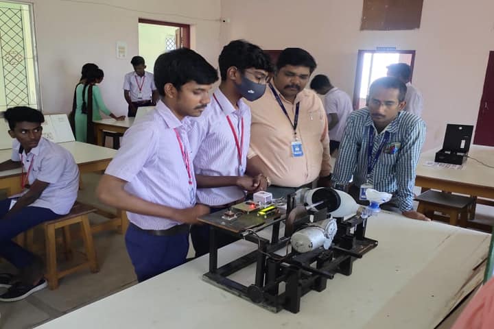 Sri Solamalai Polytechnic College, Madurai campus photo 3