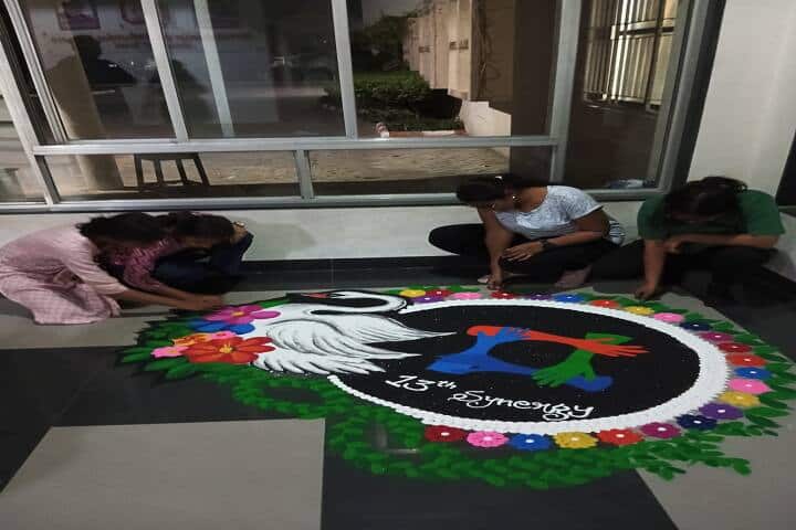 Naran Lala Law College, Navsari campus photo 6