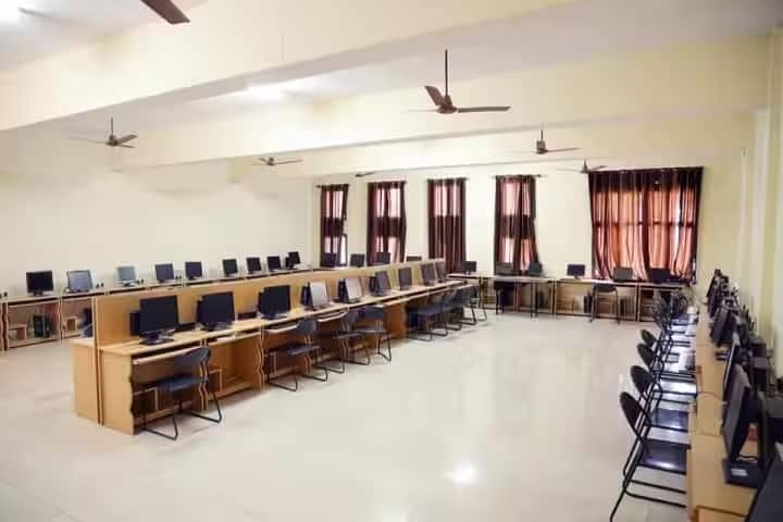 Nancy College of Law, Samana campus photo 4