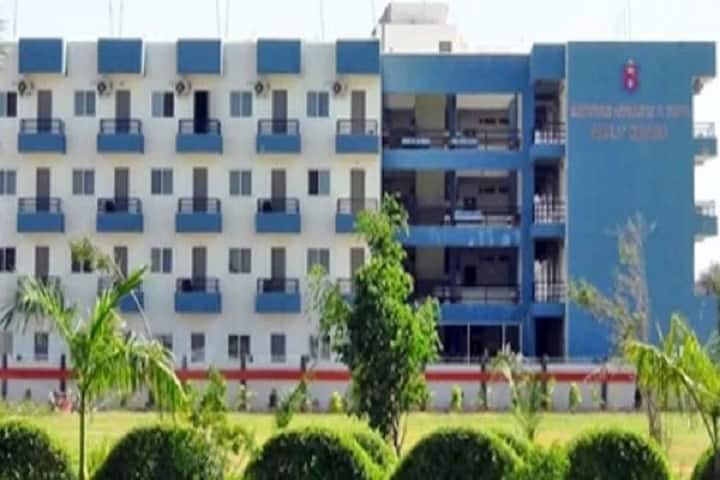 Krishna School of Business Management, Vadodara campus photo 3