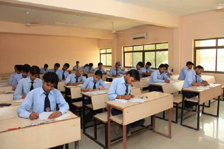 Institute of Architecture and Town Planning, Sitapur campus photo 4