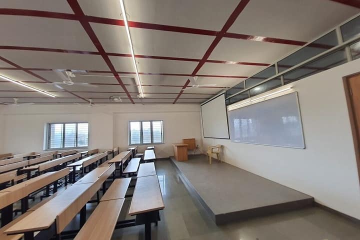 MES Mukunddas Lohia College of Engineering, Pune campus photo 5