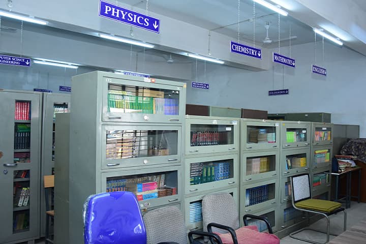 Ujjain Polytechnic College, Ujjain campus photo 3