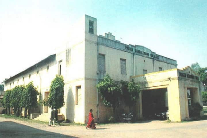 MS Bhagat and CS Sonawala Law College, Nadiad campus photo 3