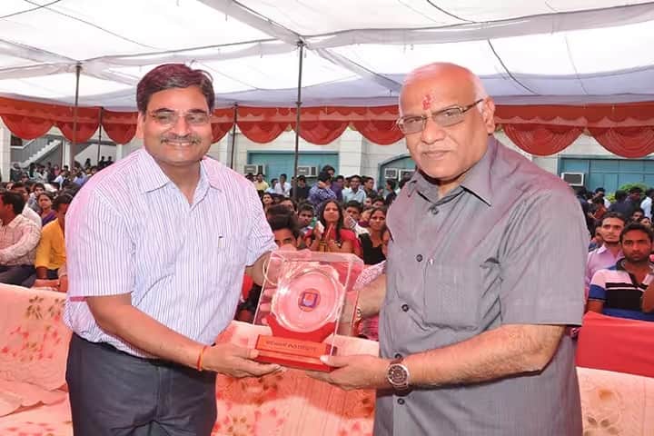 Mewar Law Institute, Ghaziabad campus photo 4