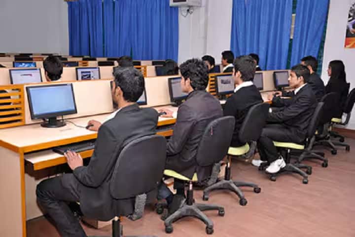 Mewar Law Institute, Ghaziabad campus photo 5