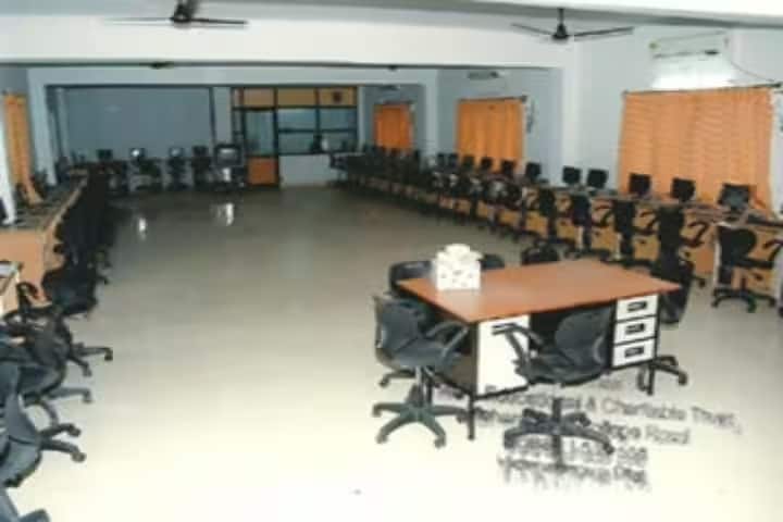 MD Law College, Agra campus photo 5