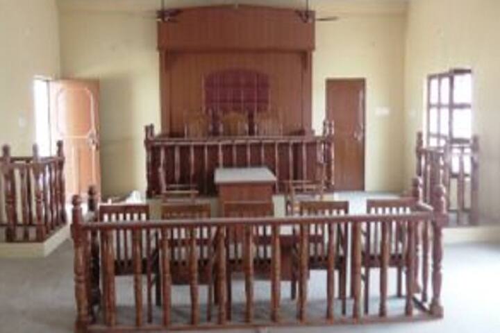 Maulvi Farzand Ali College of Law, Pratapgarh campus photo 3