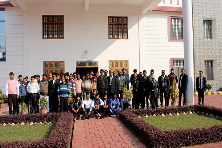 Manu Law College, Maharajganj campus photo 6