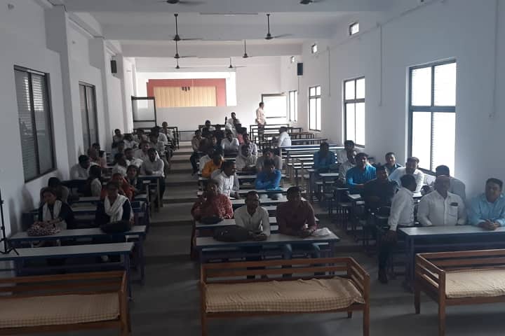 Lokbandhu Rajnarayana Law College, Varanasi campus photo 3