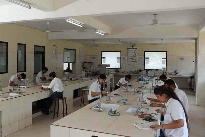 Anangpuria School of Pharmaceutical Sciences, Faridabad campus photo 4