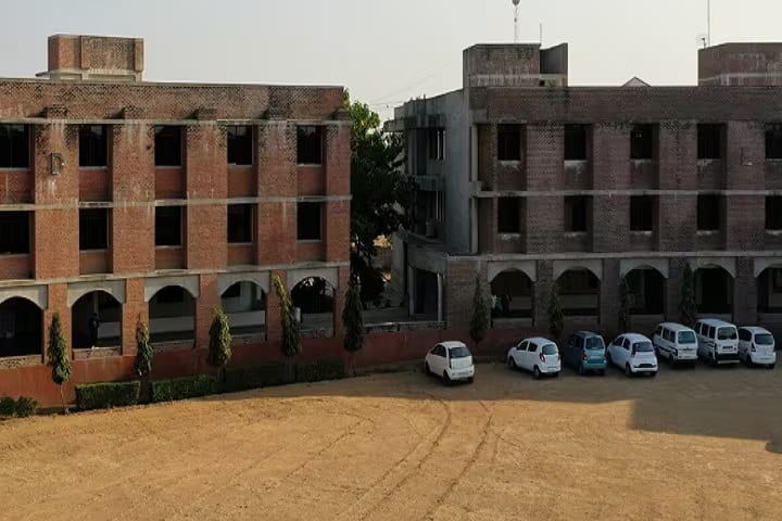 Shankersinh Vaghela Bapu Institute of Science and Commerce, Gandhinagar campus photo 2