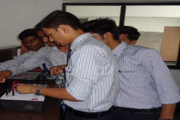 Abha Gaikwad-Patil College of Engineering, Nagpur campus photo 4