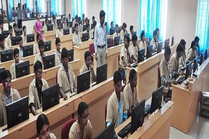 Lingayas Institute of Management and Technology, Vijayawada campus photo 3