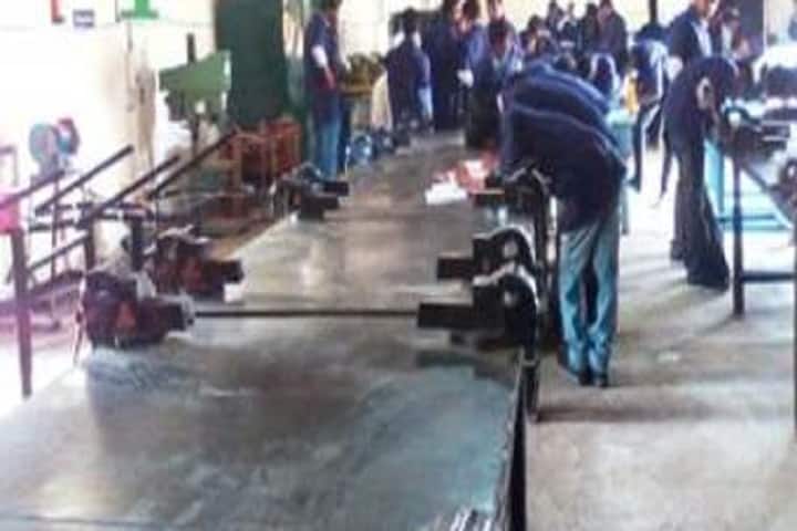 Rajendra Jotiram Phule Polytechnic, Ahmednagar campus photo 2