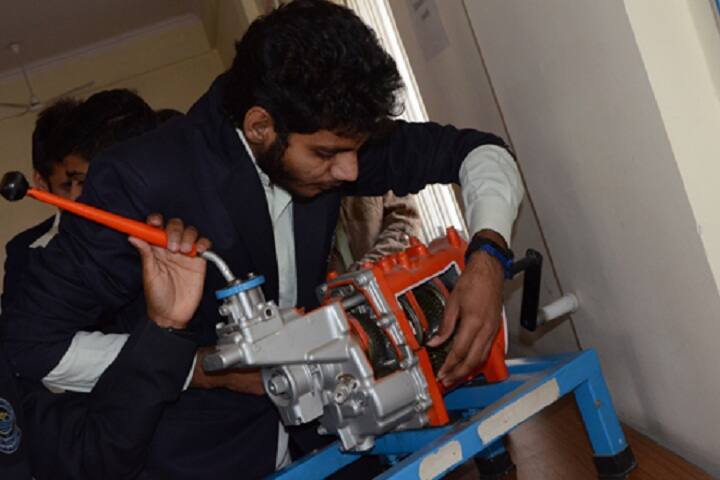 Rajasthan Polytechnic College, Bissau campus photo 5