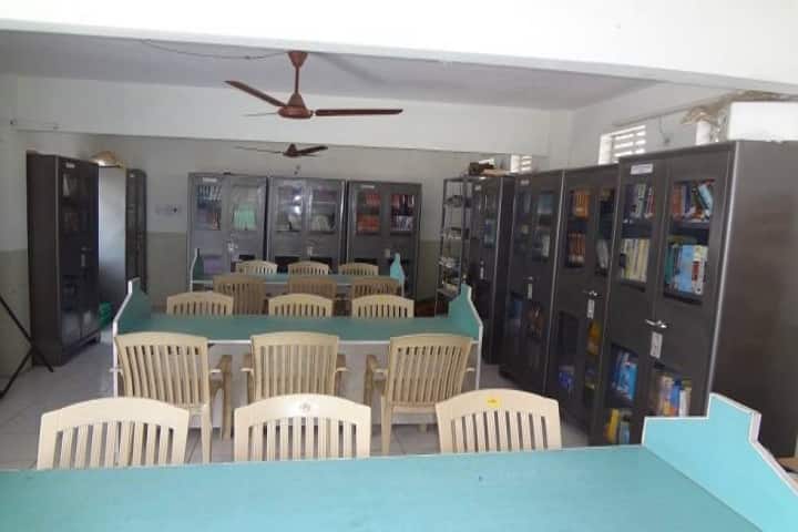 Smt ZS Patel College of Management and Technology, Surat campus photo 4