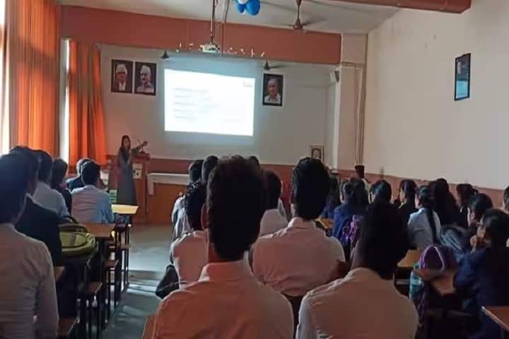 Sangameshwar College, Solapur campus photo 4