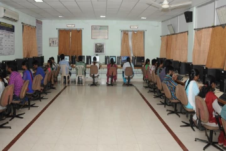 Swarnadhara College of Engineering and Technology, Narsapur campus photo 2