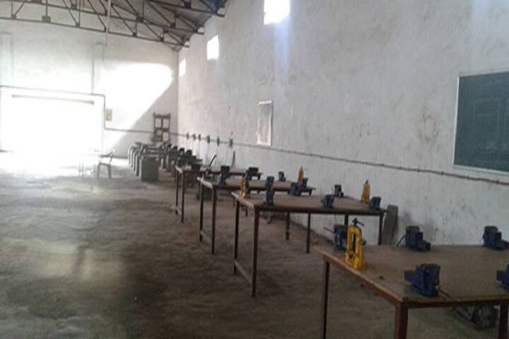 Sou Shardadevi Pandit Polytechnic Institute, Osmanabad campus photo 6