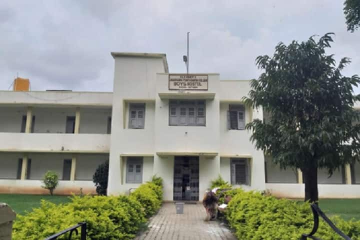 KLE Society's SA Manvi Law College, Gadag campus photo 2