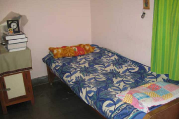 Kishori Lal Mahadeyi Vidhi Mahavidyalaya, Allahabad campus photo 3