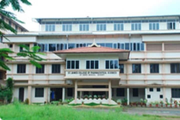 St James College of Pharmaceutical Sciences, Chalakudy campus photo 2