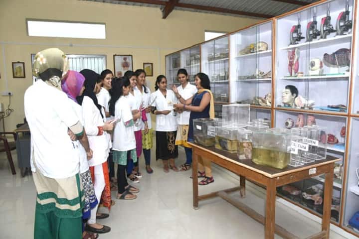 KESs Chandrakant Hari Keluskar Homoeopathic Medical College, Alibag campus photo 2