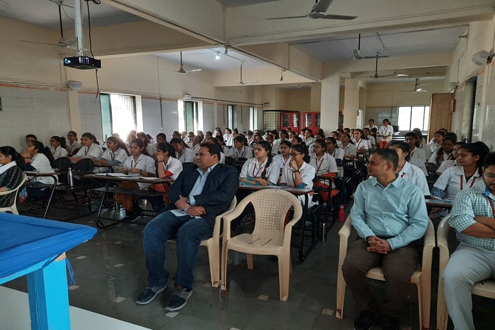 Shree Swaminarayan Physiotherapy College, Surat campus photo 6