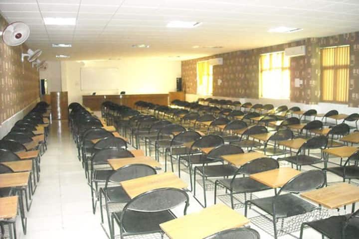 RV Northland Institute of Management, Greater Noida campus photo 3