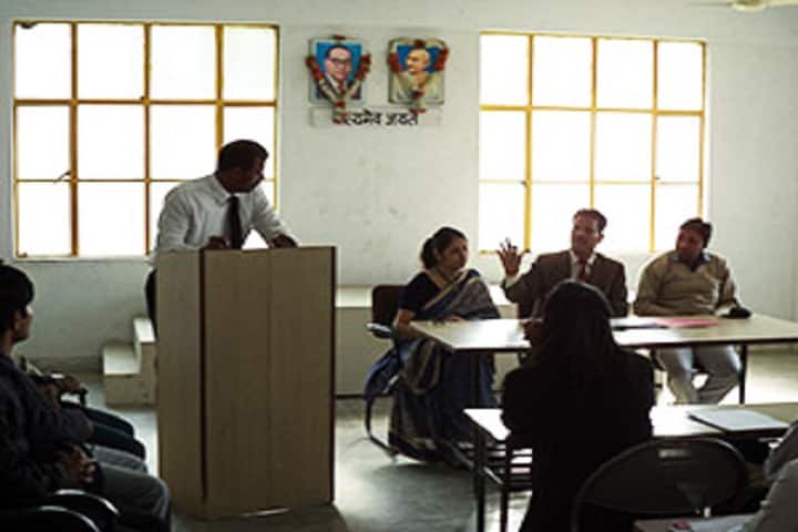 Janhit College of Law, Greater Noida campus photo 4