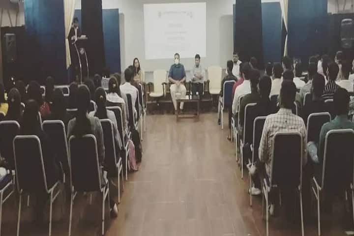 JG Institute of Law, Ahmedabad campus photo 6