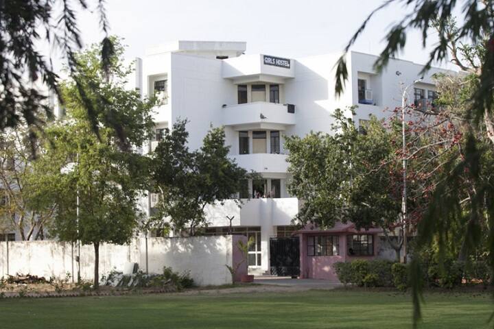 Jaipur School of Law, Jaipur campus photo 4