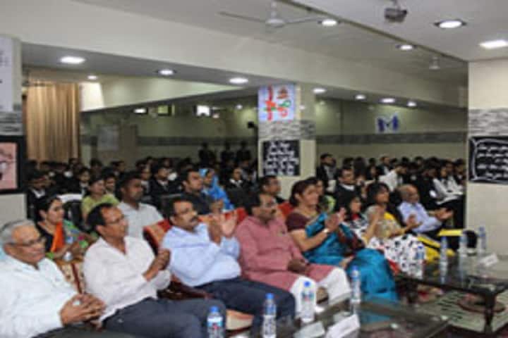IIMT New Delhi campus photo 6