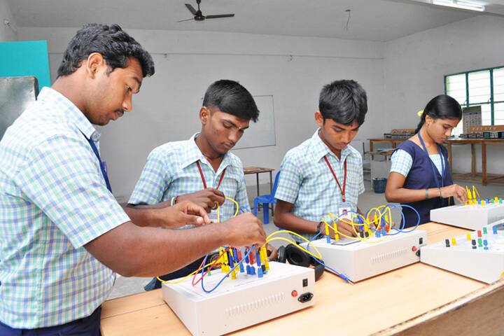 Sita Rajaram Polytechnic College, Karur campus photo 3
