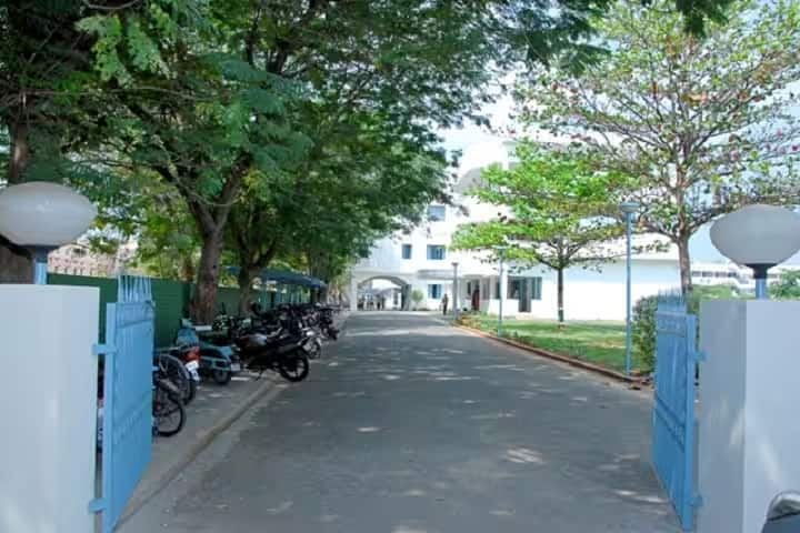 Jagarlamudi Chandramouli College of Law, Guntur campus photo 3
