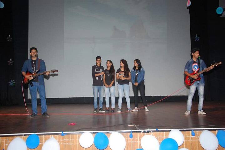Rakshpal Bahadur College of Engineering and Technology, Bareilly campus photo 2