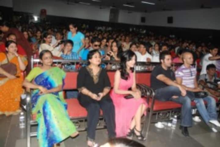 Rizvi College of Engineering, Bandra campus photo 2