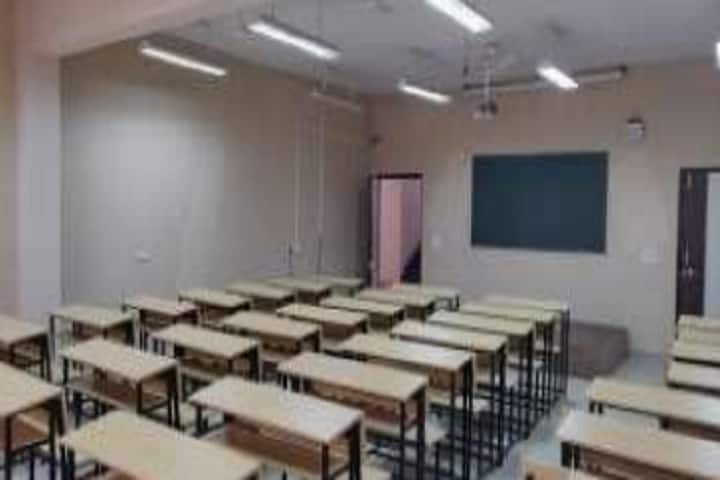 College of Agricultural Engineering and Technology, Narmada campus photo 3