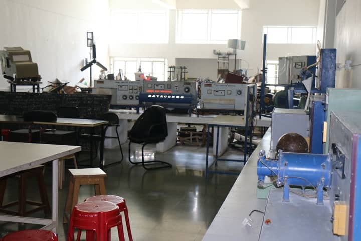 Shri Gulabrao Deokar College of Engineering, Jalgaon campus photo 6