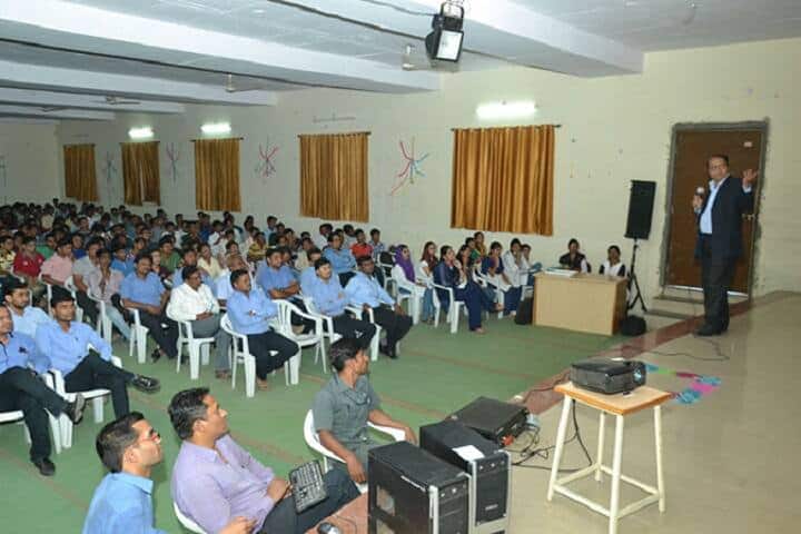 Shri Shivaji Institute of Engineering and Management Studies, Parbhani campus photo 3