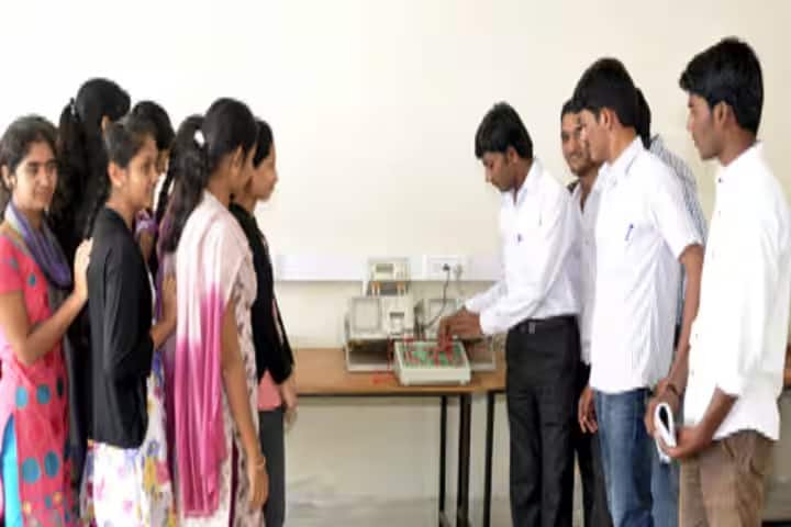 Shri Someshwar Shikshan Prasarak Mandal's Sharadchandra Pawar College of Engineering and Technology, Someshwarnagar campus photo 2