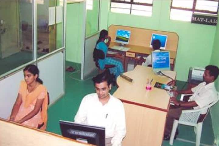College of Agricultural Engineering and Technology, Akola campus photo 4