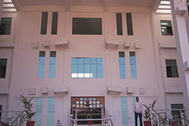 GEC Raipur campus photo 2