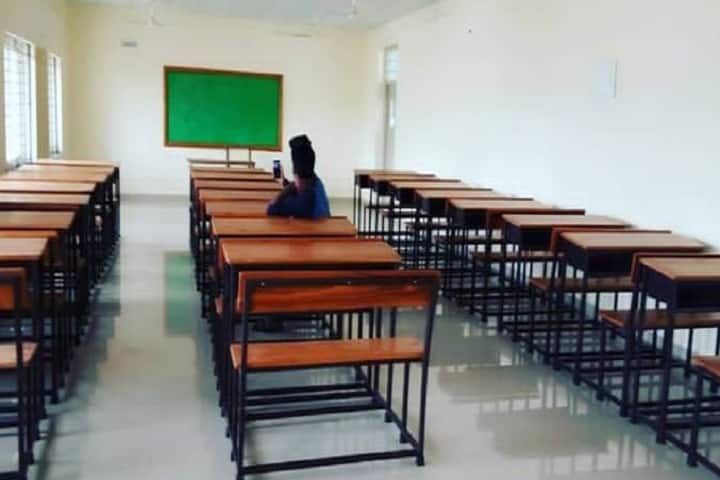 Rayalaseema University College of Engineering, Kurnool campus photo 3