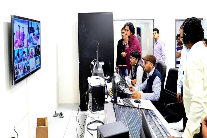 Amity School of Film and Drama, Noida campus photo 4