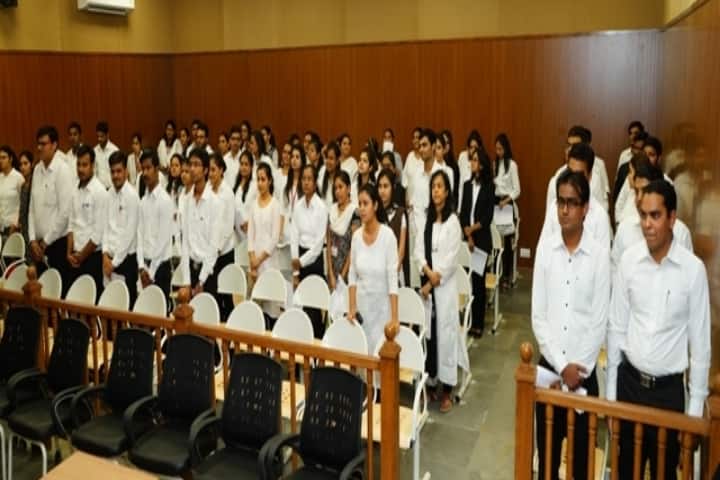 IM Nanavati Law College, Ahmedabad campus photo 5