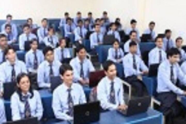 IAMR Law College, Ghaziabad campus photo 5
