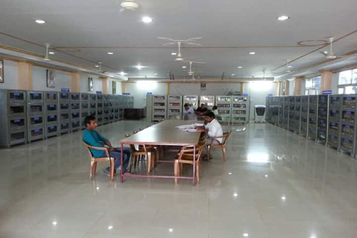 Heera Lal Yadav Law College, Lucknow campus photo 3